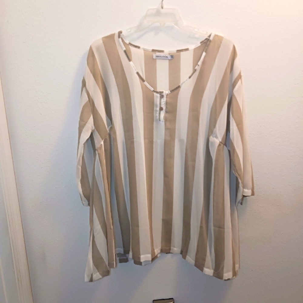 MISSLOOK Blouse  Tunic Size 5XL Sheer Striped Beige & White Layered Lightweight